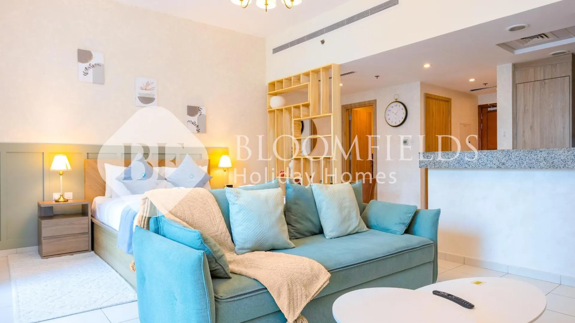 Bloomfields Magnificent Studio Bay Square Dubai 0*,